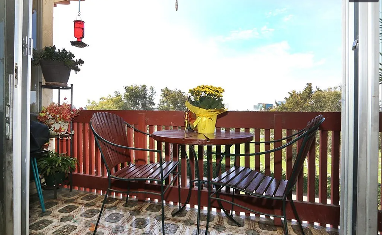 5875 Doverwood Dr #301 - Photo 7 of 12