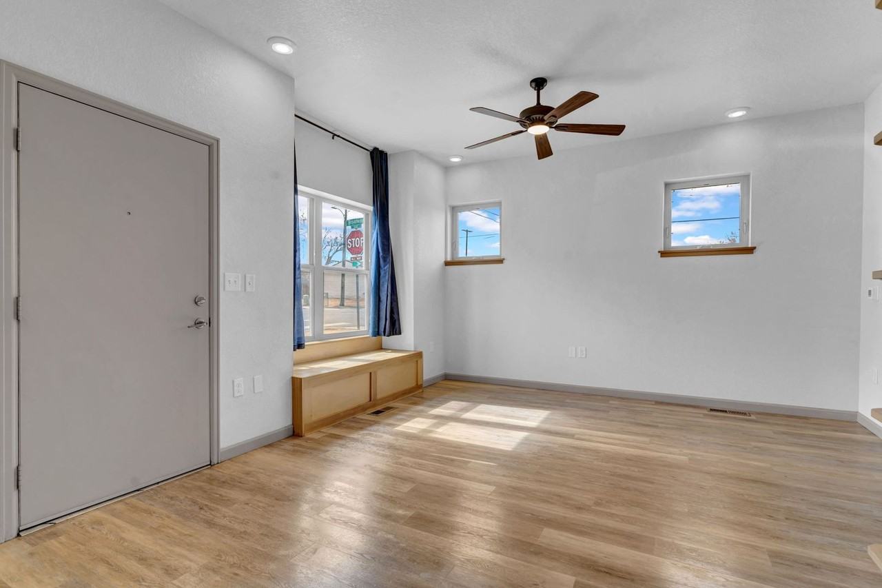 5 E 51st Ave - Photo 7 of 19