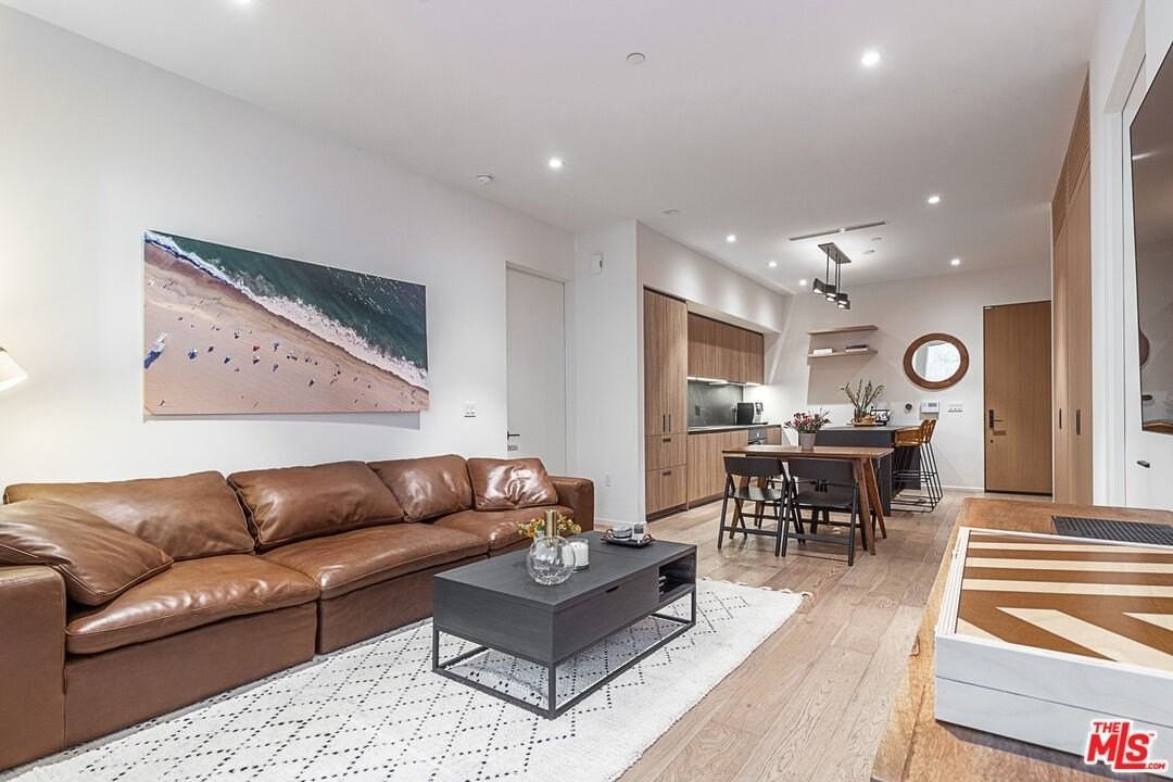 1030 N Kings Rd Unit 104 - Photo 4 of 23