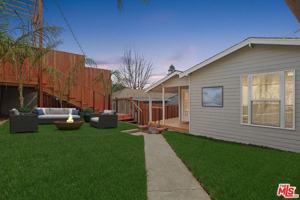 featured image of 2414 Effie St