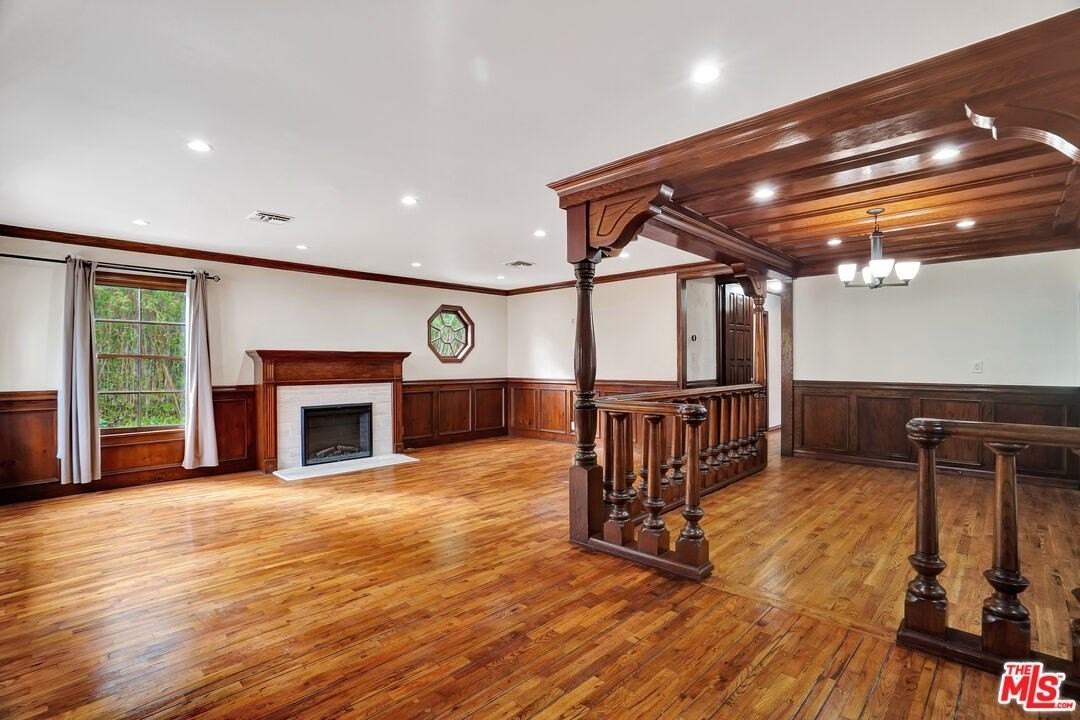 5155 Densmore Ave - Photo 3 of 43