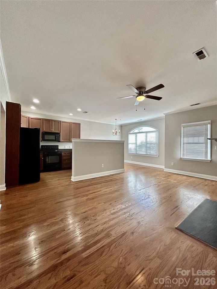 4670 Dabney Vigor Dr - Photo 6 of 13