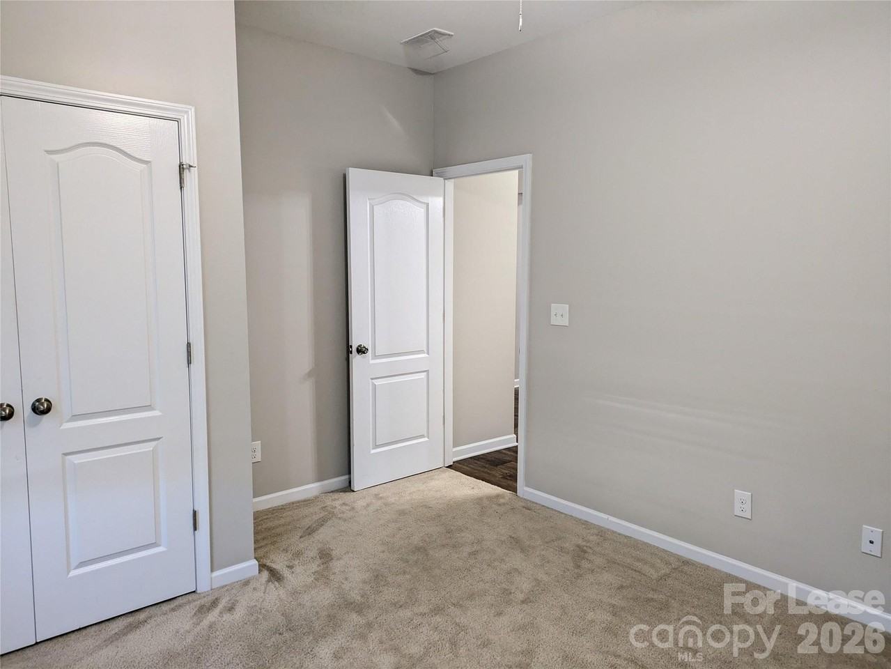 110 E Neel Ranch Rd - Photo 6 of 37