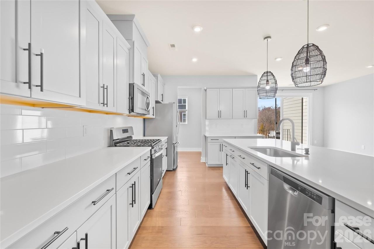 2337 Aria Park Dr - Photo 7 of 37