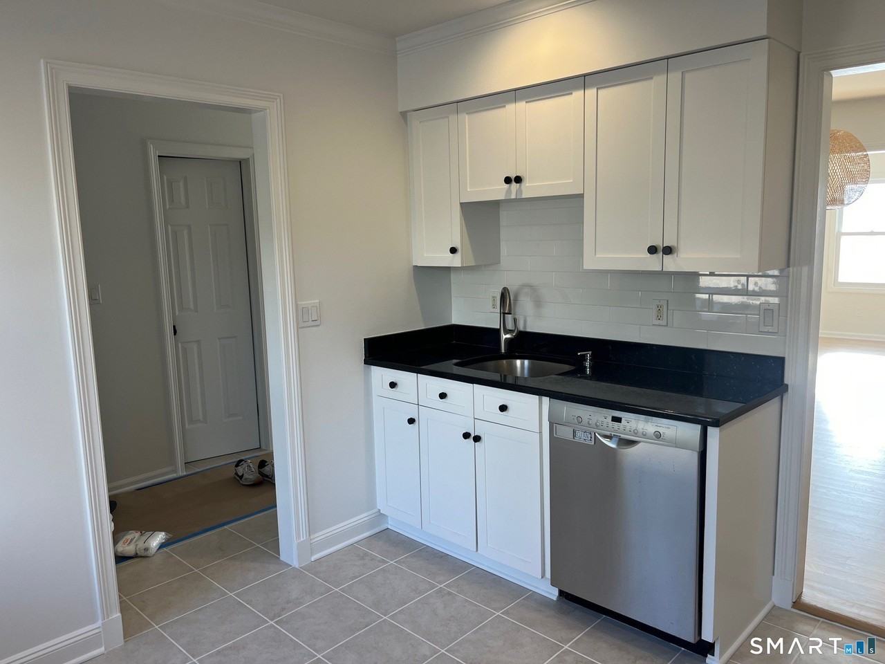 139 Oldfield Rd Unit 139 - Photo 5 of 16