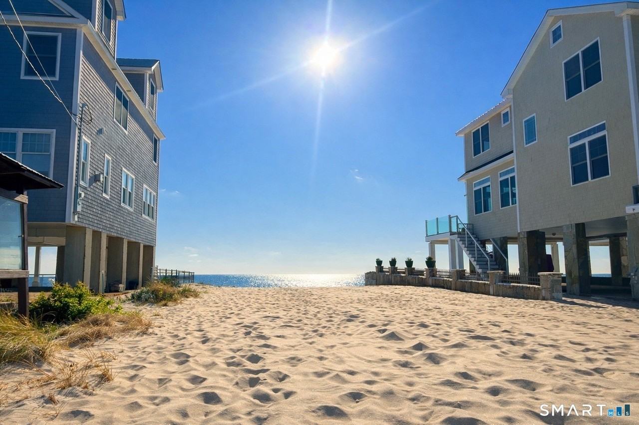 54 Milesfield Ave - Photo 2 of 19