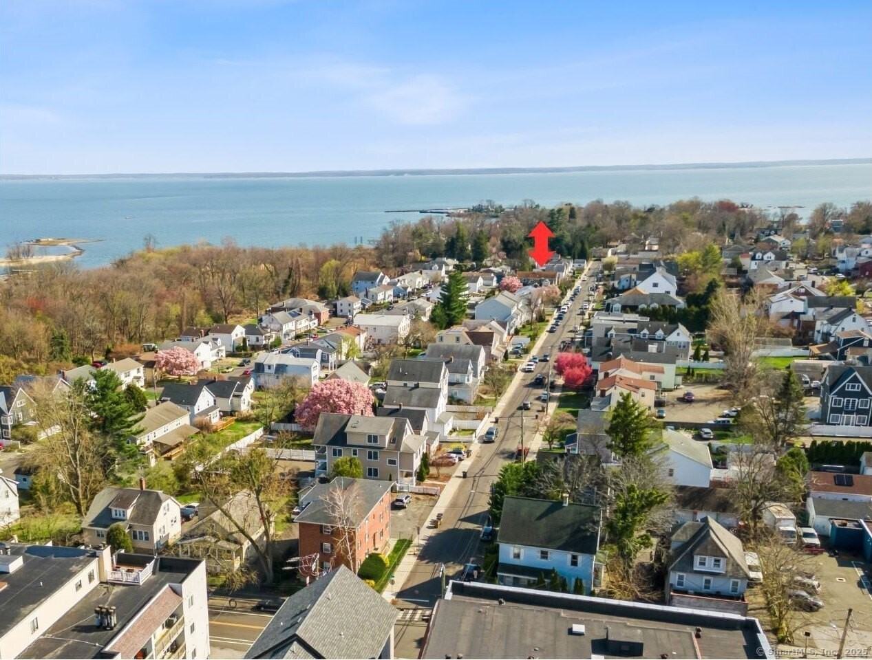 88 Dean St - Photo 2 of 33