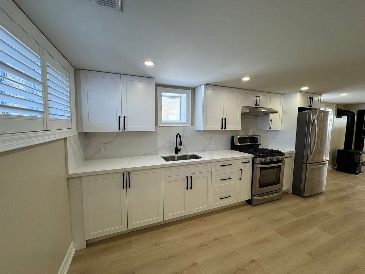 69 Mcallister Rd - Photo 3 of 10