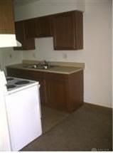 842 Continental Ct #3 - Photo 3 of 3