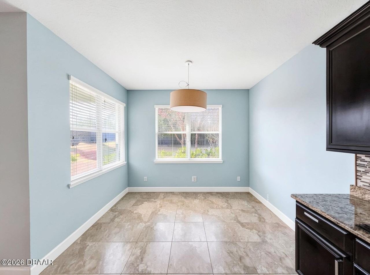 409 Grande Sunningdale Loop - Photo 4 of 20