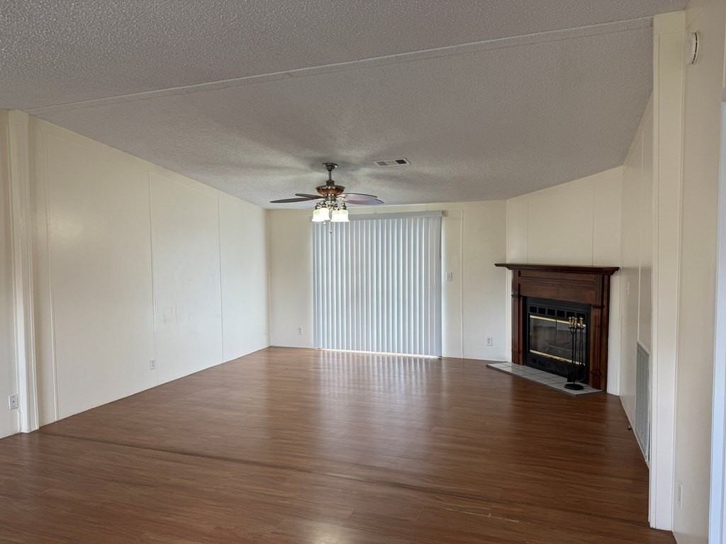 7790 Nw 170th St - Photo 2 of 19