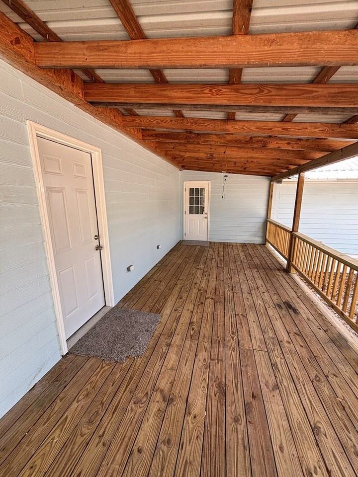 473 Ne 112th Ave - Photo 6 of 35