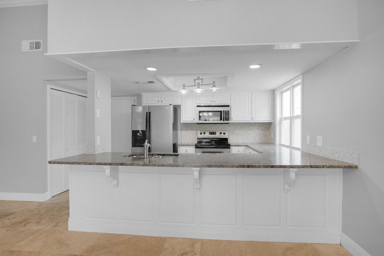 319 Latrium Cir - Photo 7 of 25