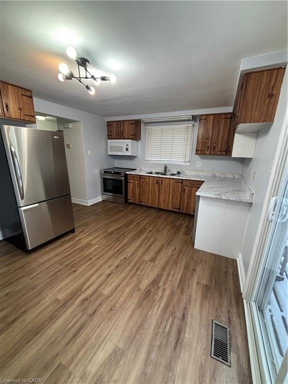 327 Cole Rd - Photo 3 of 19