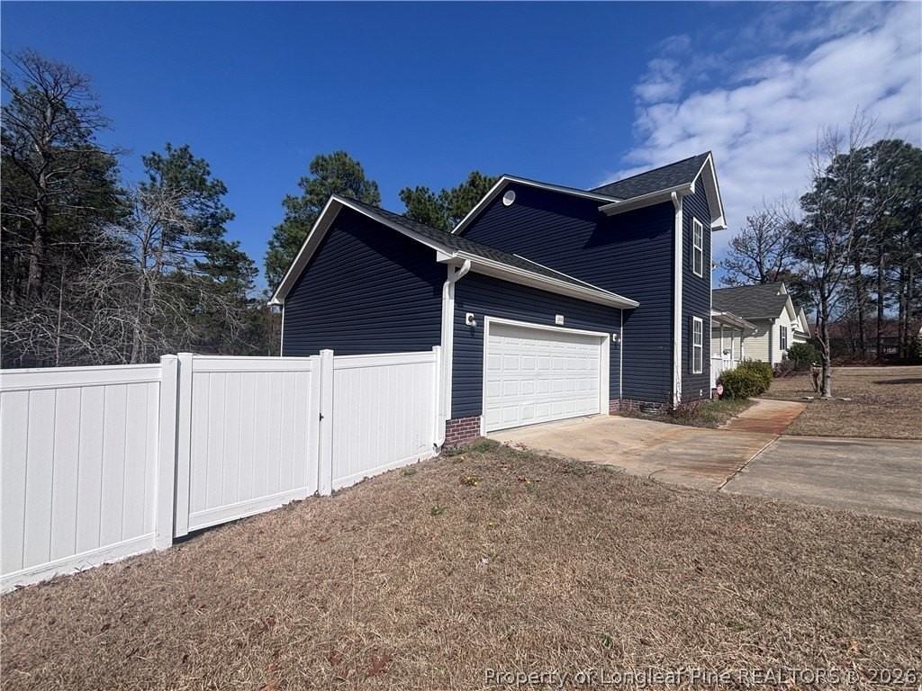 6308 Firefly St - Photo 6 of 34