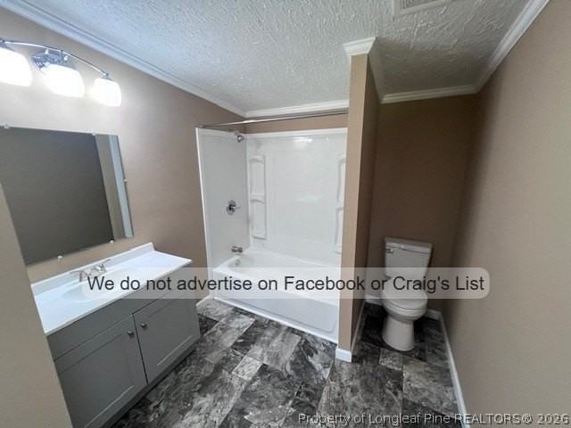 171 Maple Hill Ln - Photo 7 of 15