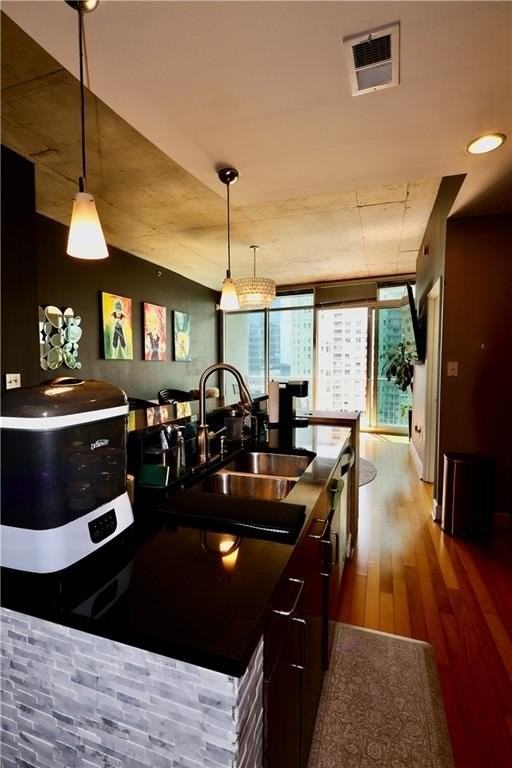 950 W Peachtree St Nw Unit 1102 - Photo 6 of 23