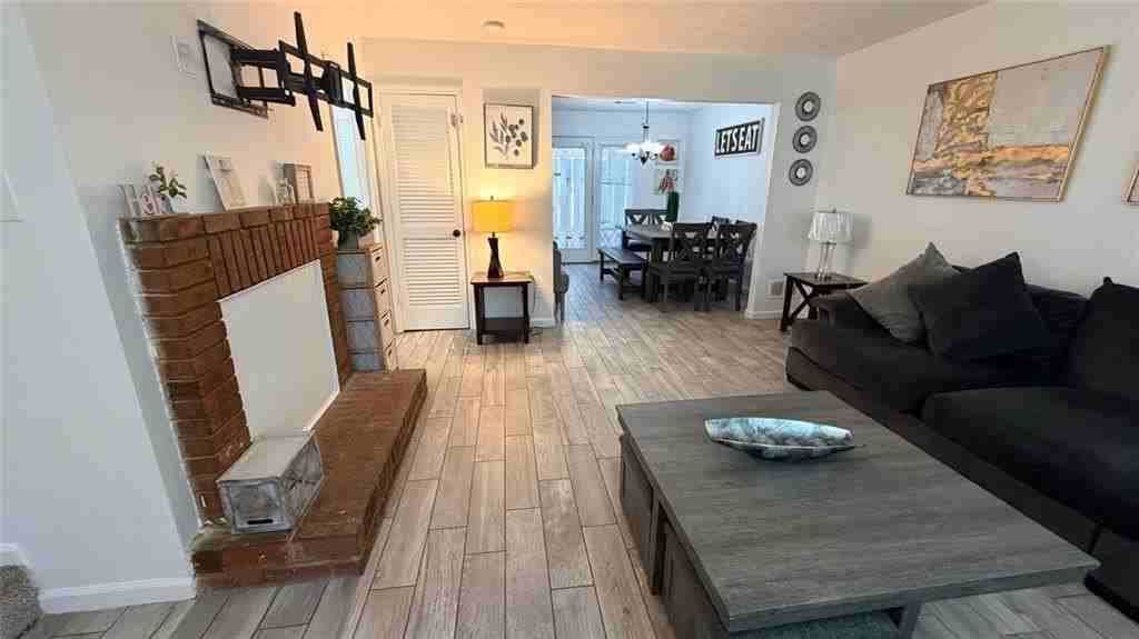 250 Mill Creek Pl - Photo 4 of 20