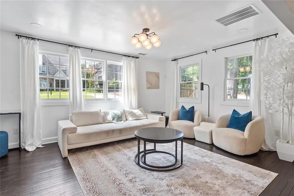 356 W Wieuca Rd Ne - Photo 6 of 30