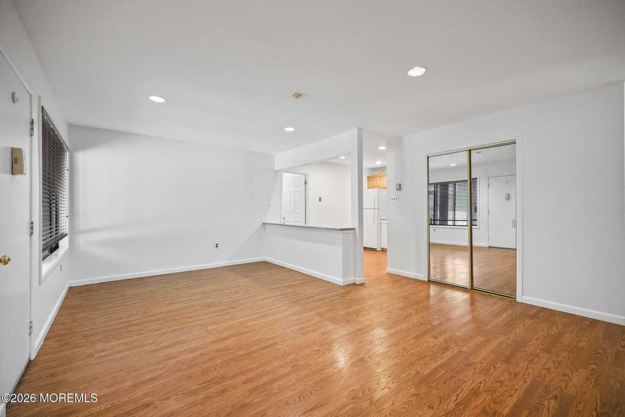 110 Amberly Dr #A - Photo 4 of 19