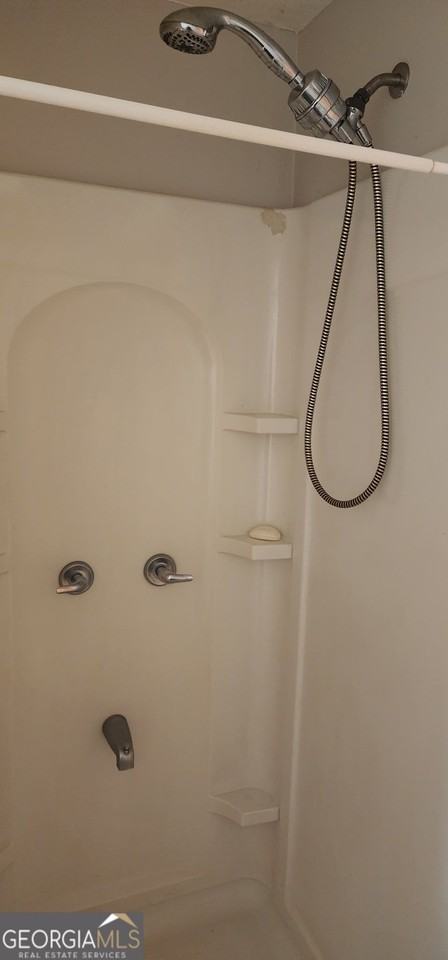 4778 Devon Way - Photo 2 of 3