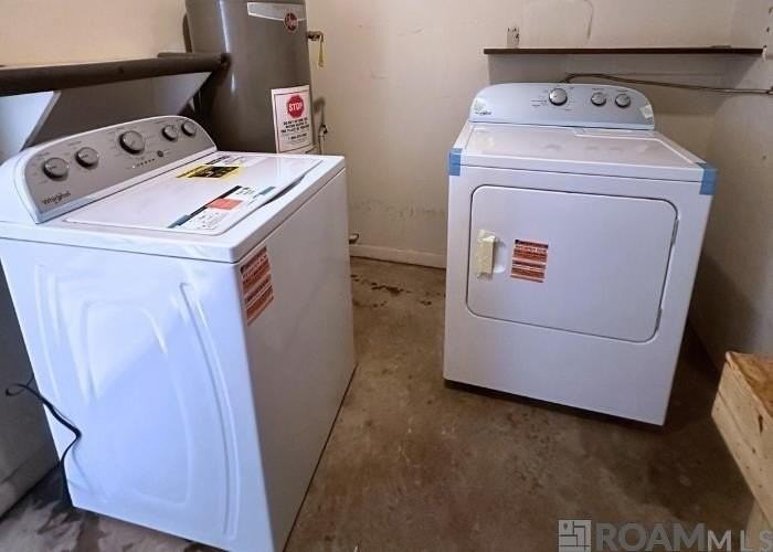 1310 Aster St - Photo 4 of 7