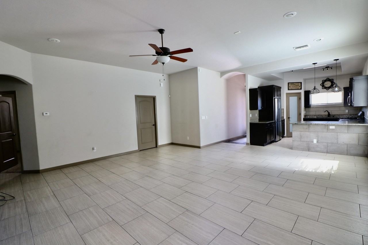 3817 Loma Cortez Dr - Photo 6 of 30