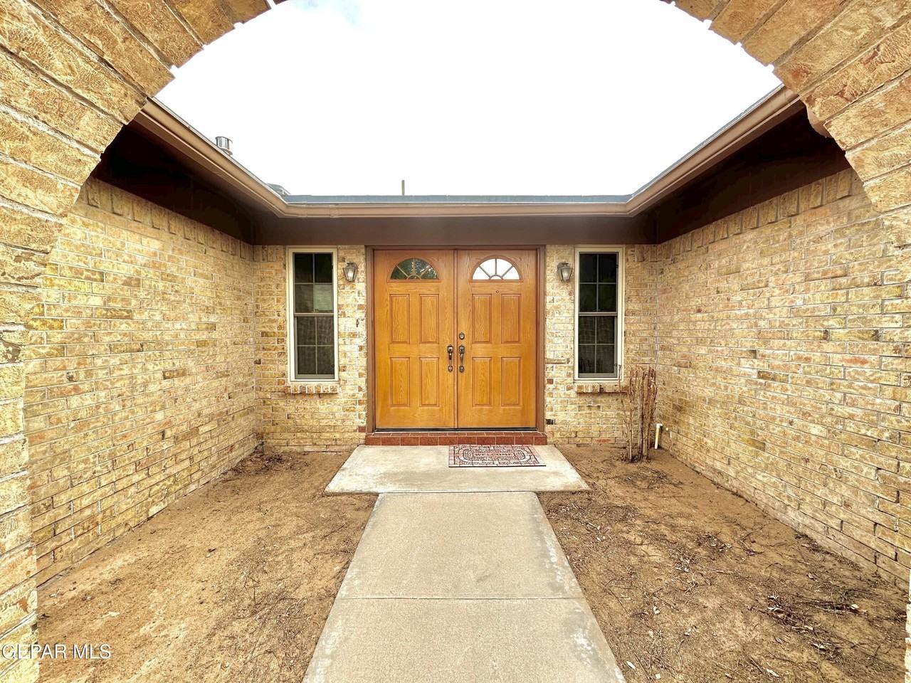 4540 Croton Cir - Photo 4 of 33