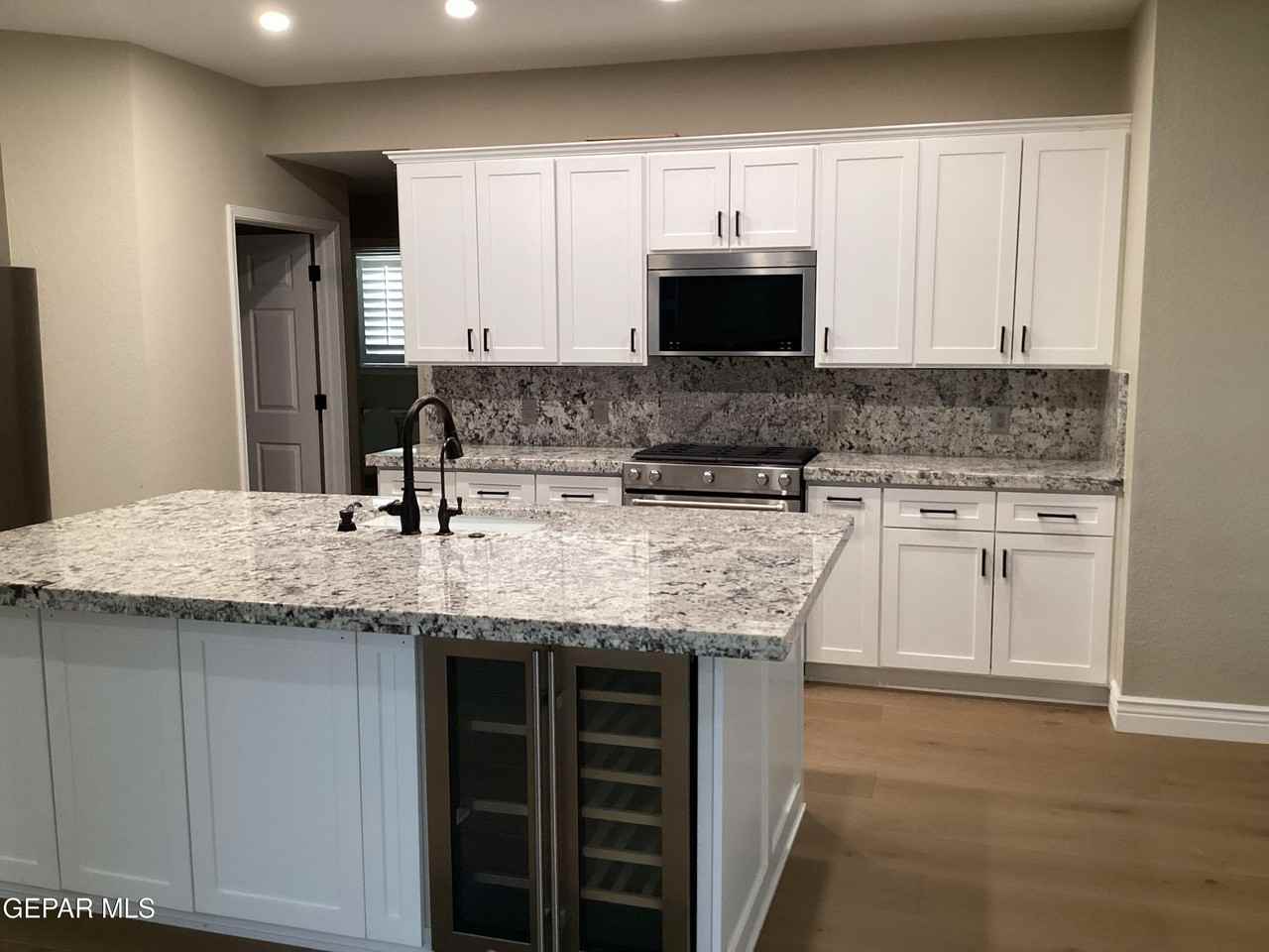 305 E Cloud Song - Photo 7 of 24