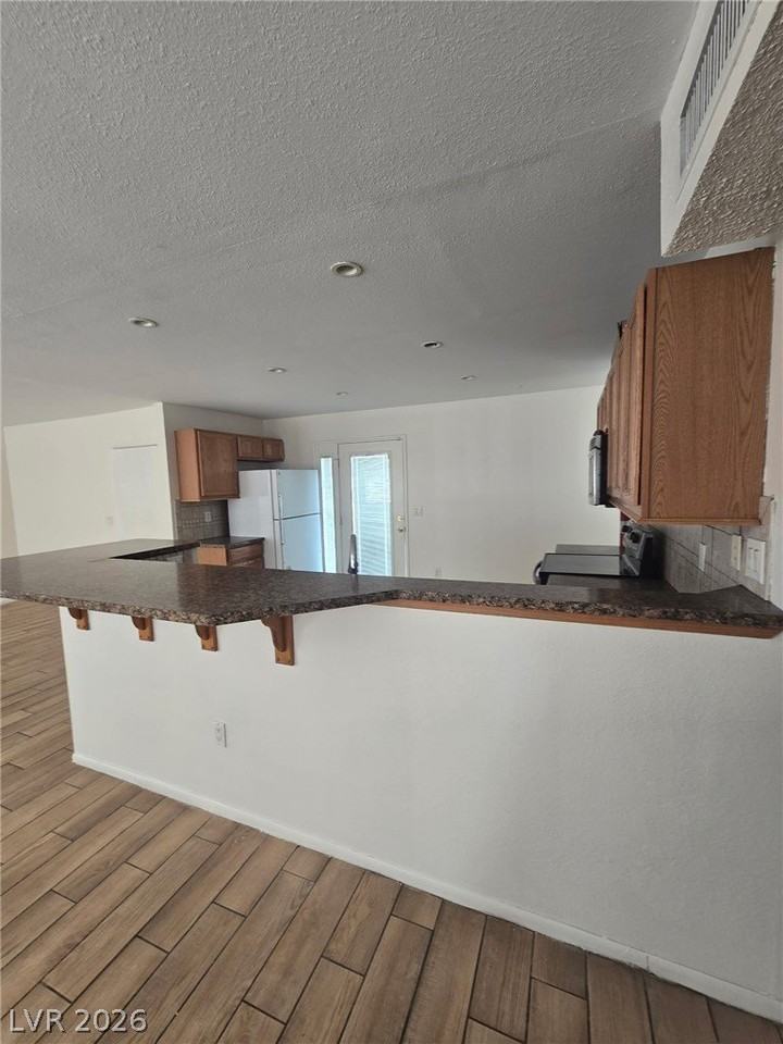 6108 Fawn Cir - Photo 7 of 34