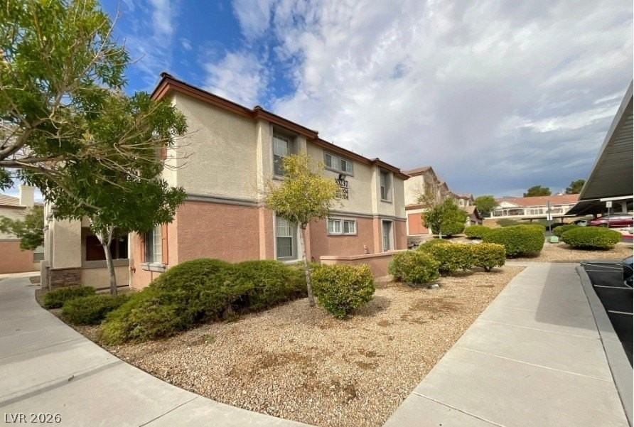 10237 King Henry Ave #203 - Photo 2 of 11