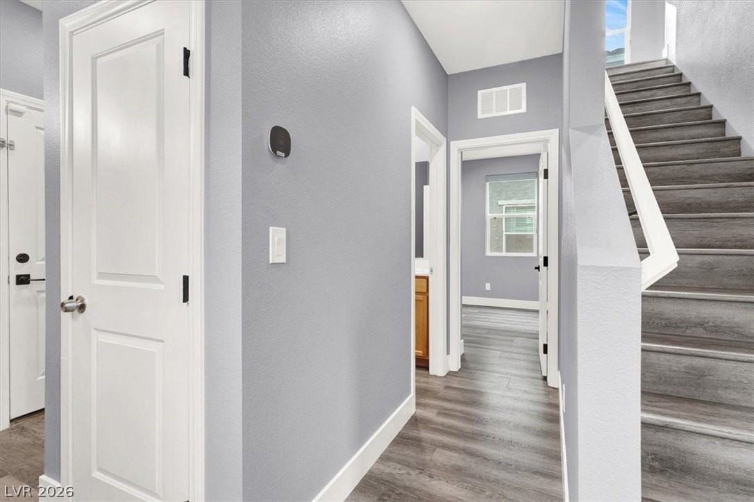 3451 Jade Flower St - Photo 5 of 32