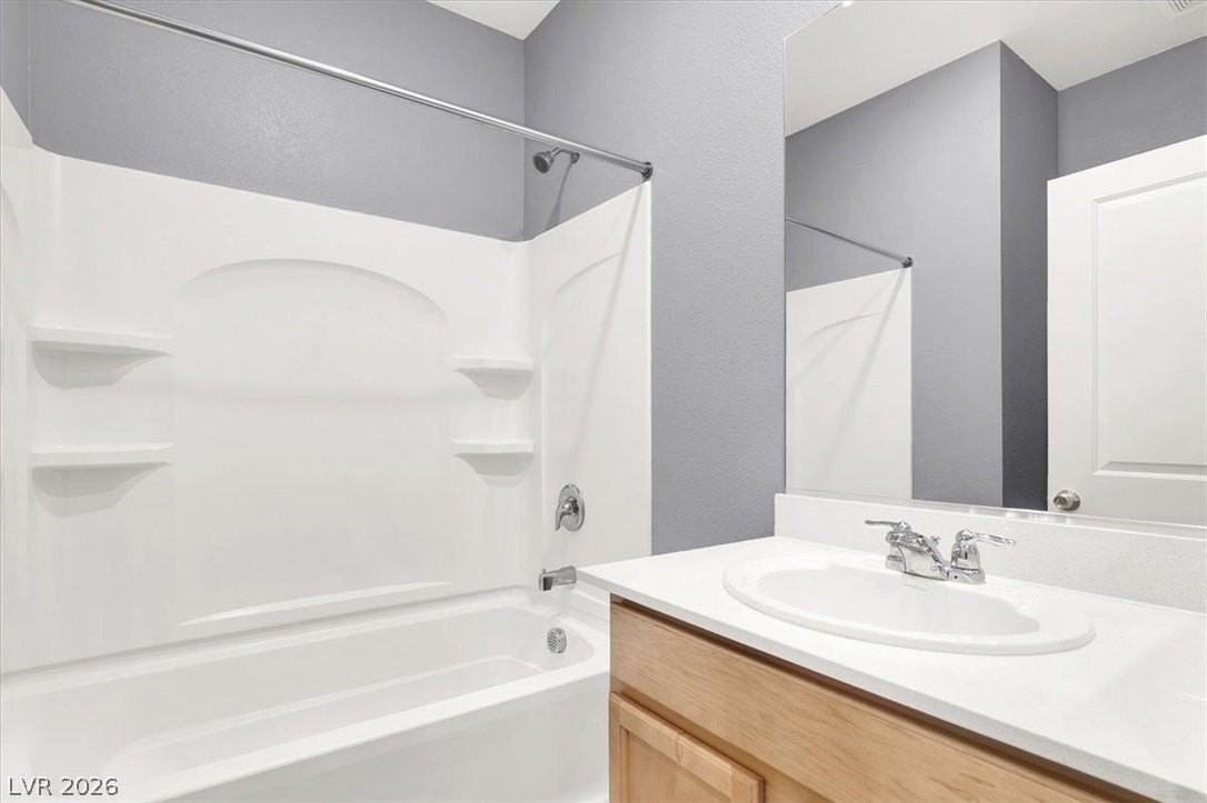 3451 Jade Flower St - Photo 6 of 32