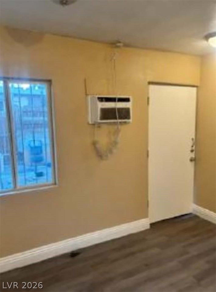 204 Jefferson Ave #C - Photo 5 of 14