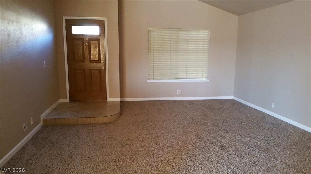 1745 Mount Hood St #NA - Photo 7 of 22