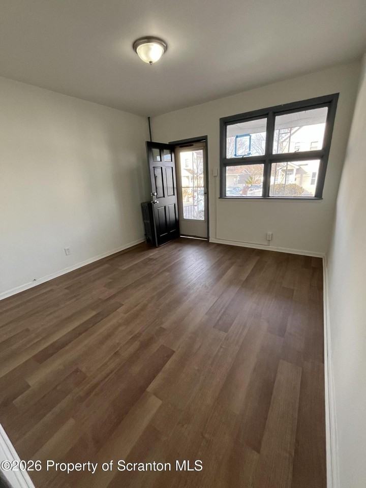 161-163 W Parker St Unit 163 - Photo 5 of 14