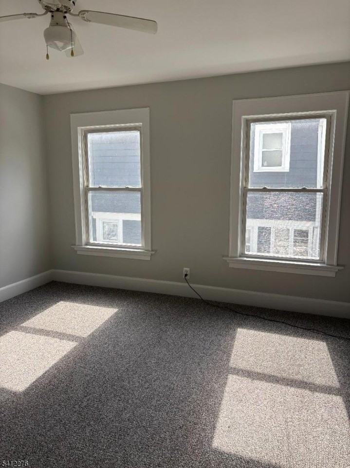 75 Division Ave - Photo 3 of 6