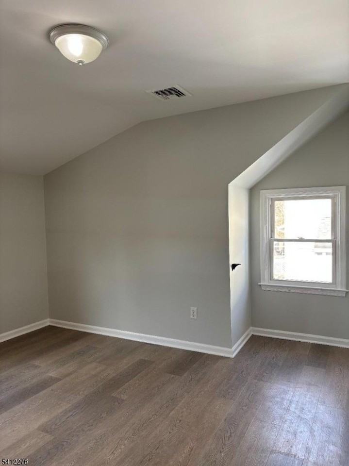 75 Division Ave - Photo 6 of 6