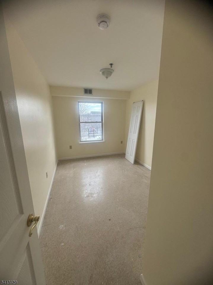 600 Fulton St #301 - Photo 4 of 8