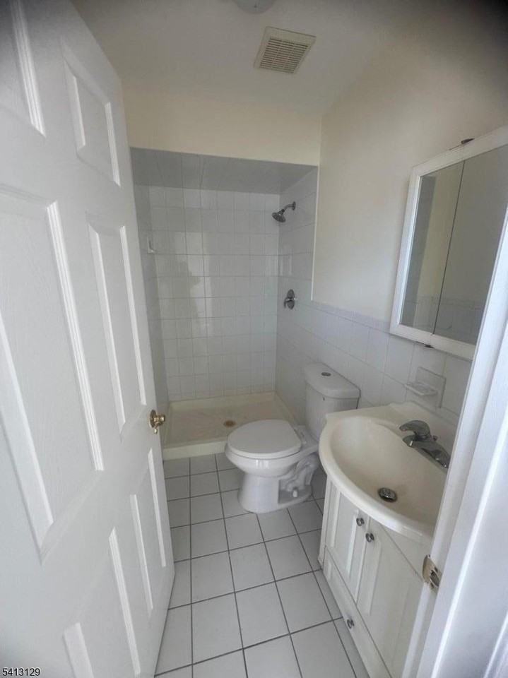 600 Fulton St #301 - Photo 7 of 8