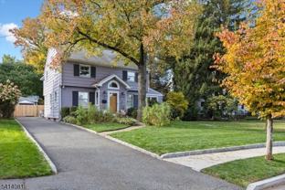 460 Grove St - Photo 1 of 1