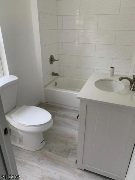 314 New St - Photo 3 of 8