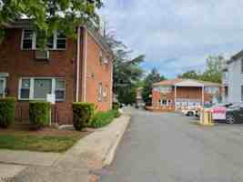 featured image of 268 Mcbride Ave #4