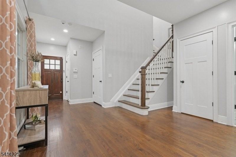 61B Mechanic St - Photo 5 of 33