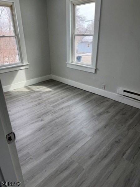 8 Center St - Photo 4 of 9