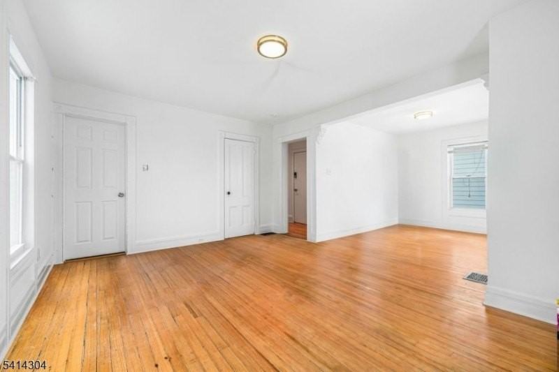 32 Forest St #2 - Photo 4 of 18