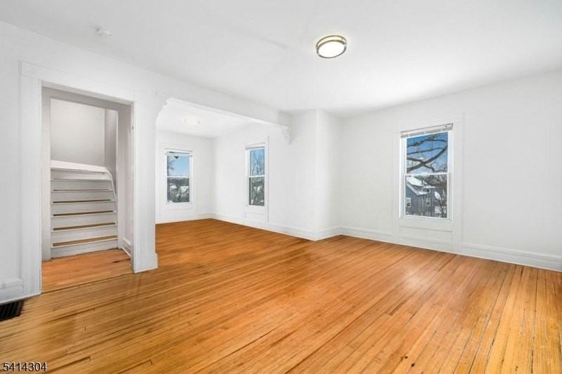 32 Forest St #2 - Photo 5 of 18