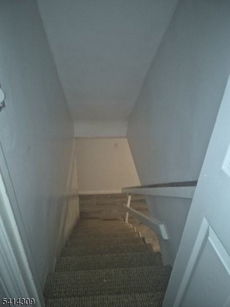 36 Mount Pleasant Ave - Photo 6 of 9