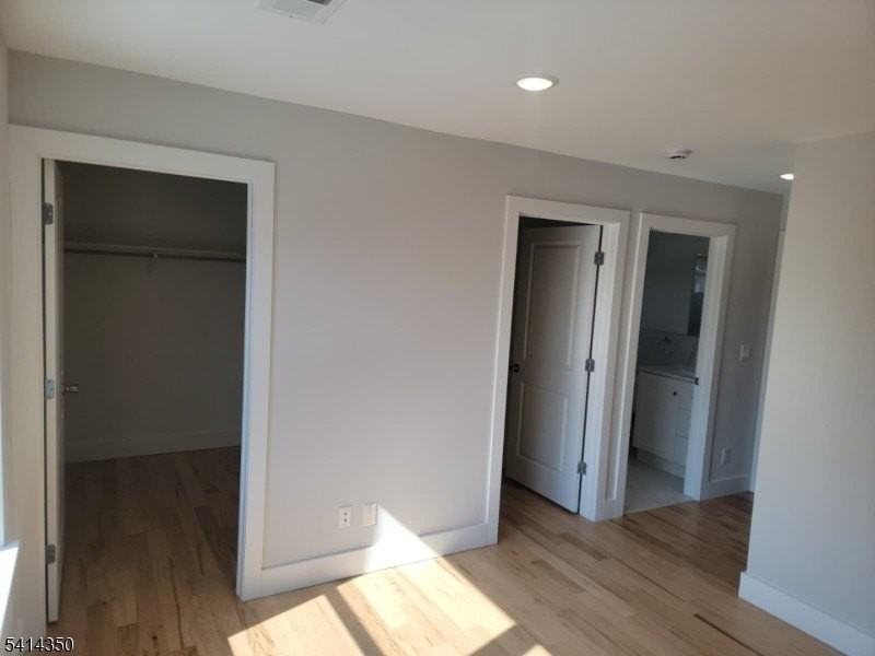 118 Shephard Ave - Photo 5 of 15