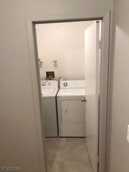 1814 Spruce Hills Dr - Photo 7 of 13